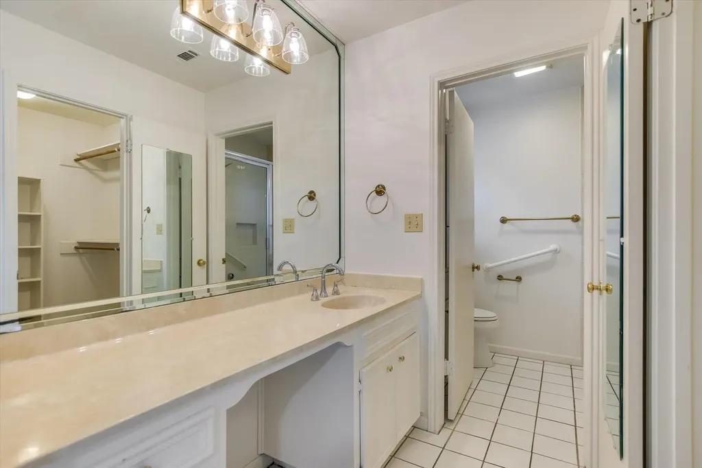 3413 Cactus Wren Way Austin TX 78746