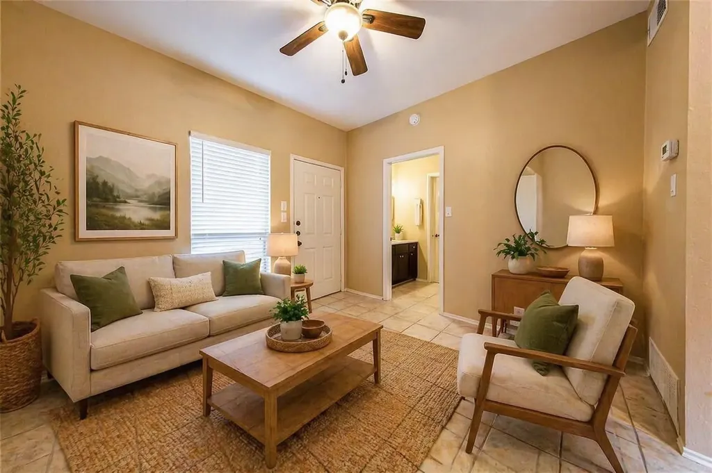 3206 King Street Austin TX 78705