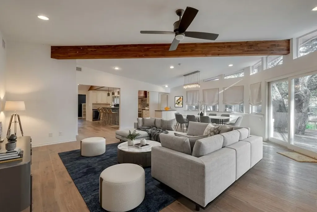 3927 Knollwood Drive Austin TX 78731