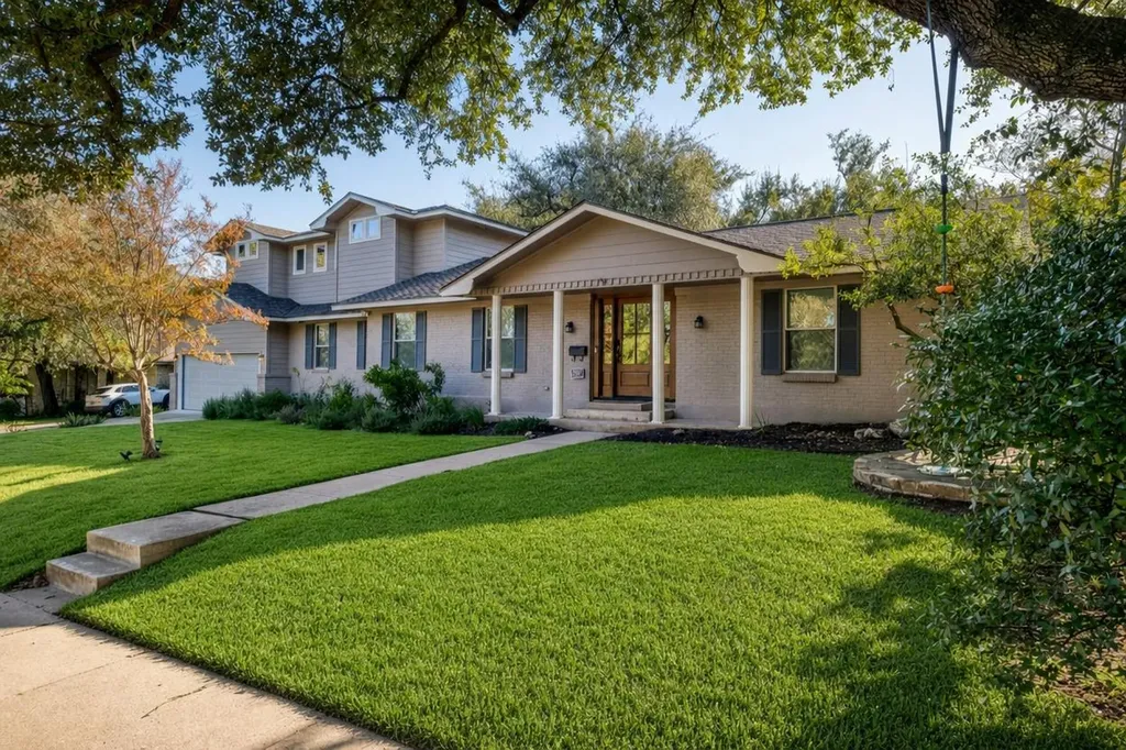 3927 Knollwood Drive Austin TX 78731
