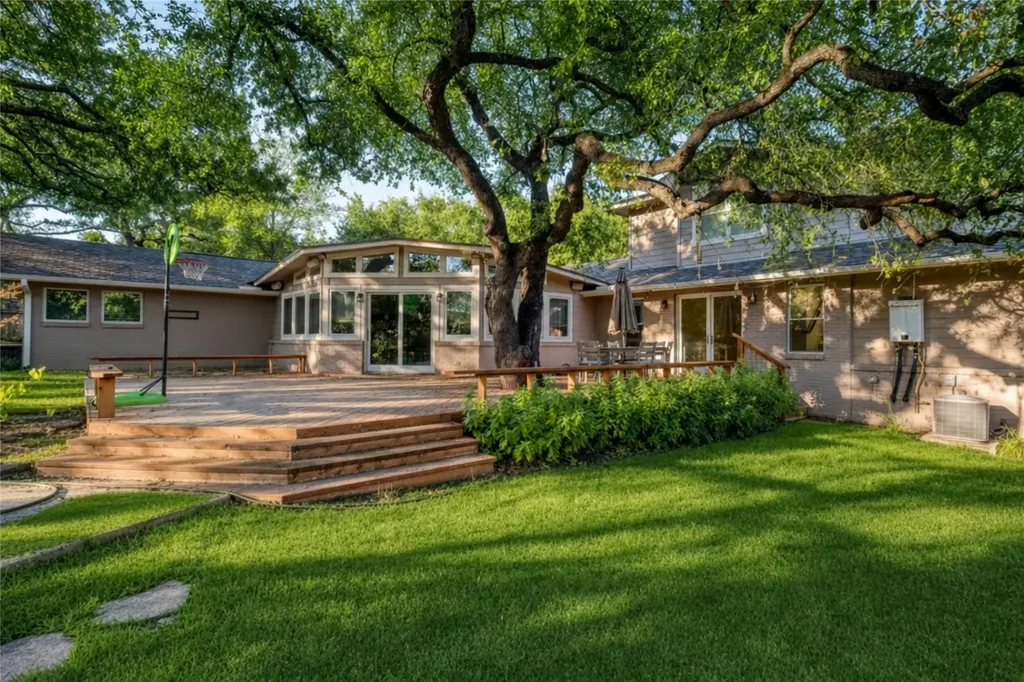 3927 Knollwood Drive Austin TX 78731