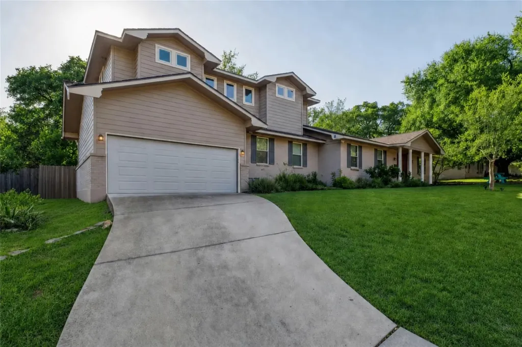 3927 Knollwood Drive Austin TX 78731