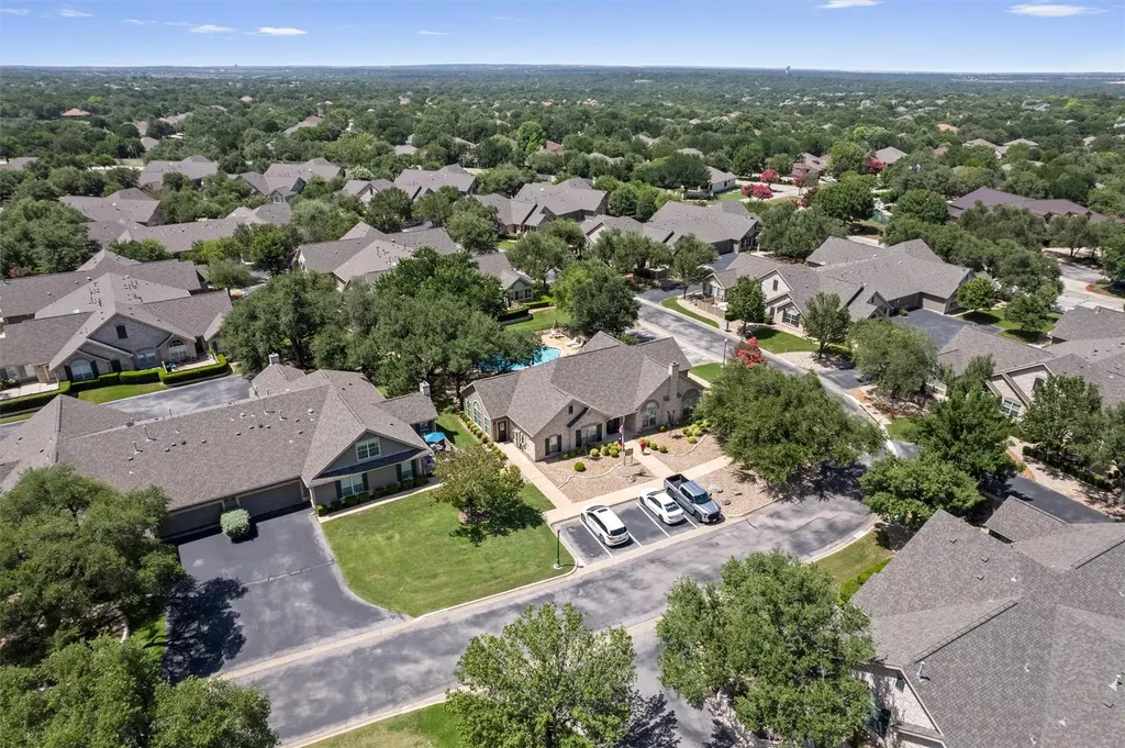 30 Wildwood Drive Georgetown TX 78633