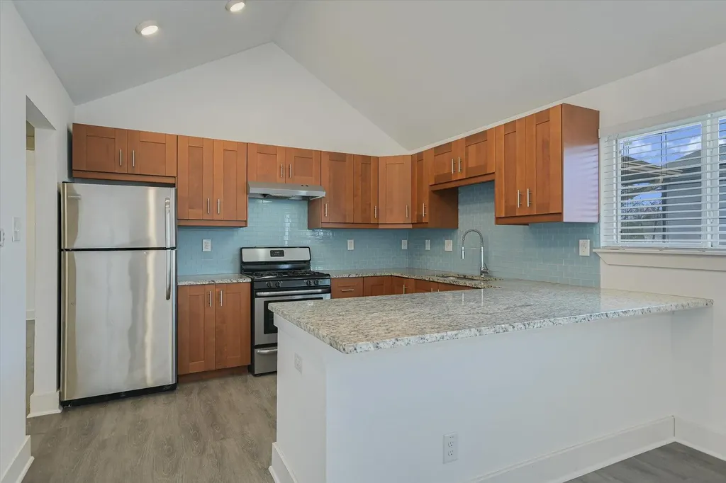 1311 E 52nd Street Austin TX 78723