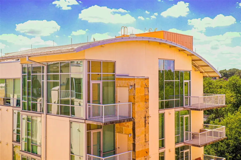 1600 Barton Springs Road Austin TX 78704