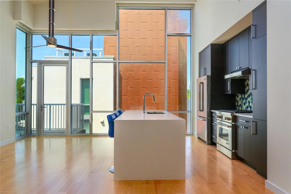 1600 Barton Springs Road Austin TX 78704