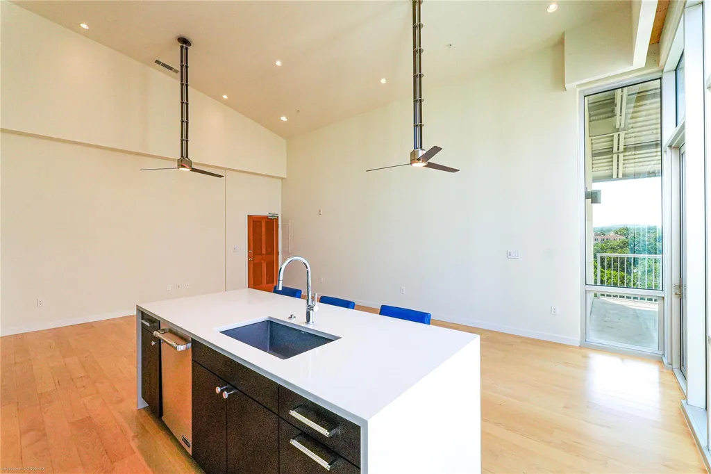 1600 Barton Springs Road Austin TX 78704