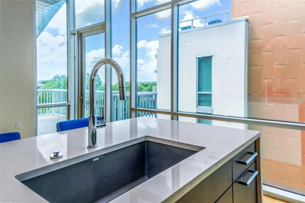 1600 Barton Springs Road Austin TX 78704