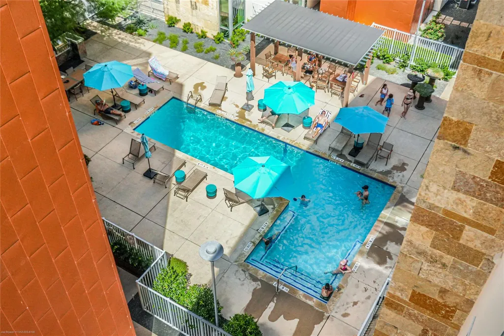 1600 Barton Springs Road Austin TX 78704