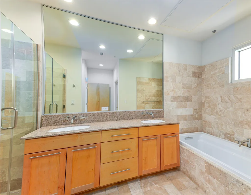 1600 Barton Springs Road Austin TX 78704