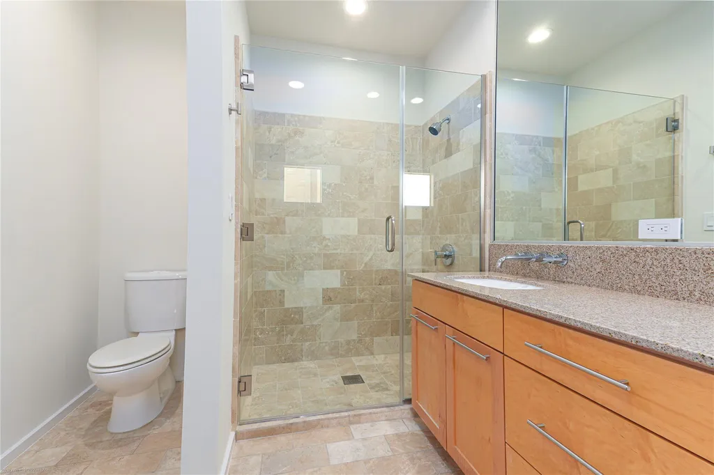 1600 Barton Springs Road Austin TX 78704