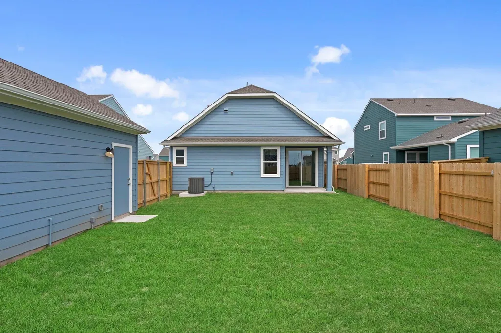 114 Cherry Blossom Lane Taylor TX 76574