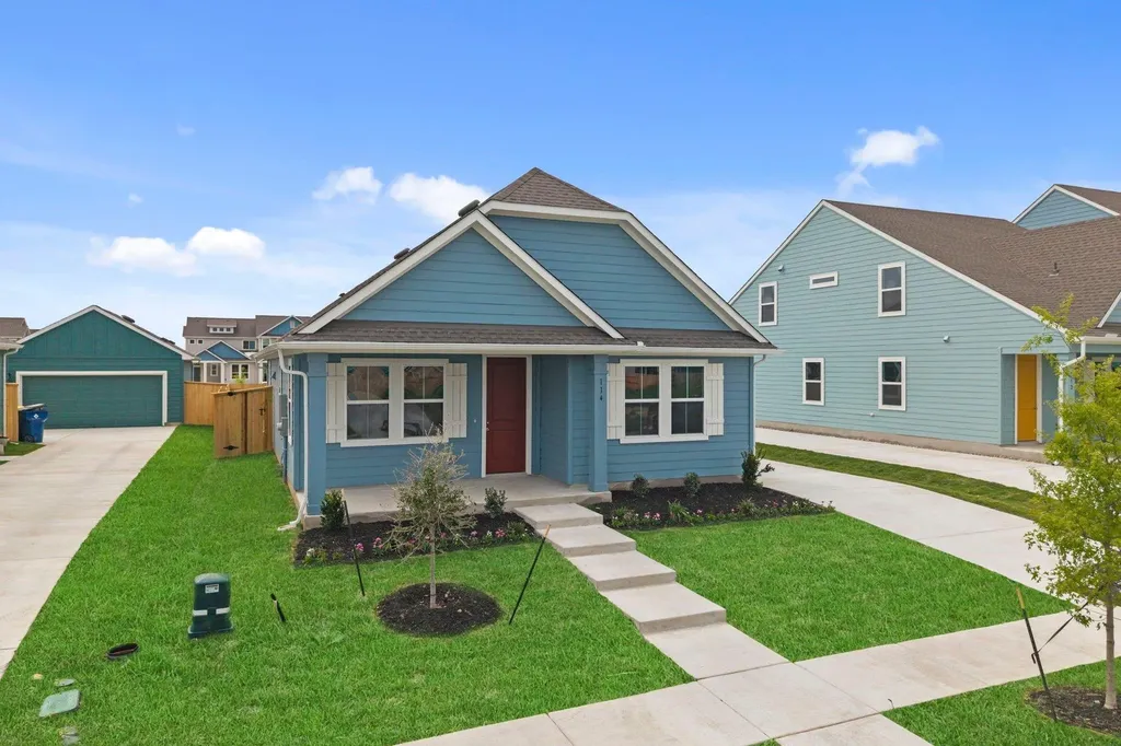 114 Cherry Blossom Lane Taylor TX 76574