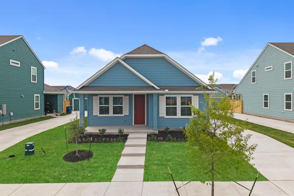 114 Cherry Blossom Lane Taylor TX 76574