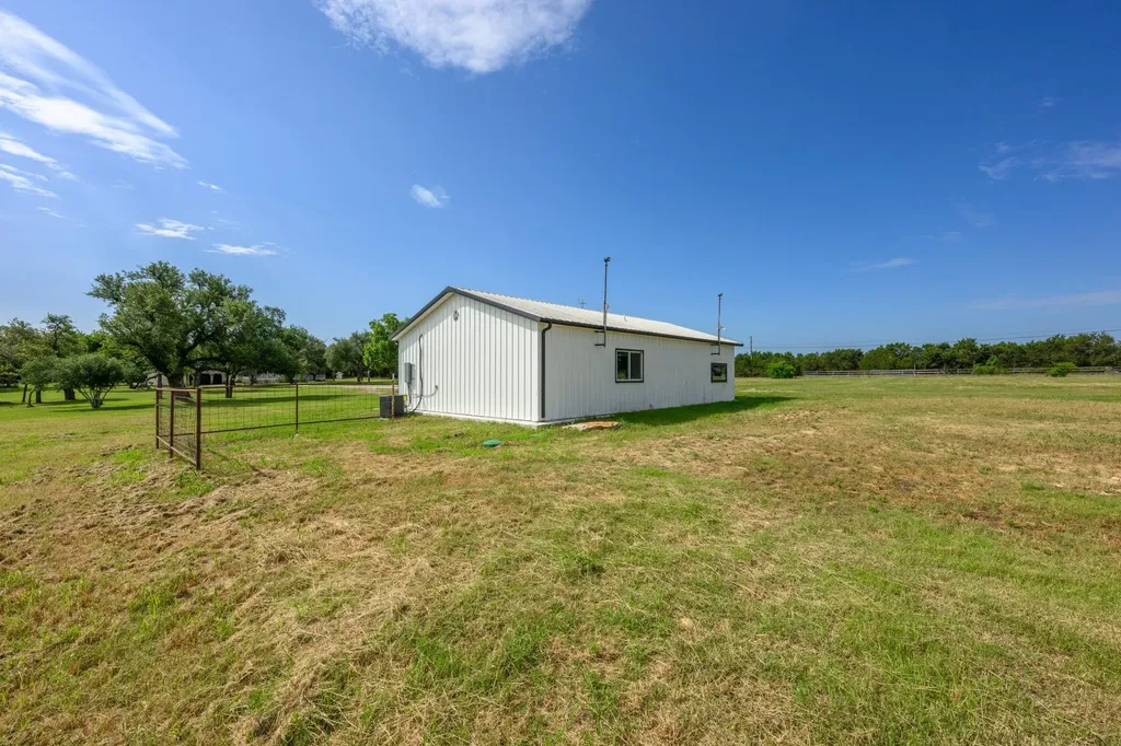 408 Mesa Oaks Road Leander TX 78641