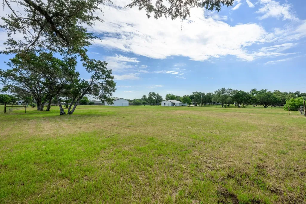 408 Mesa Oaks Road Leander TX 78641