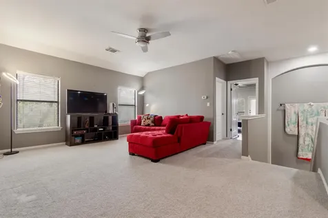 6 Monarch Oaks Lane The Hills TX 78738