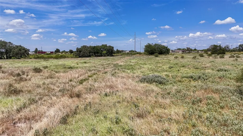 Lot 1 Fox Lane Lockhart TX 78644