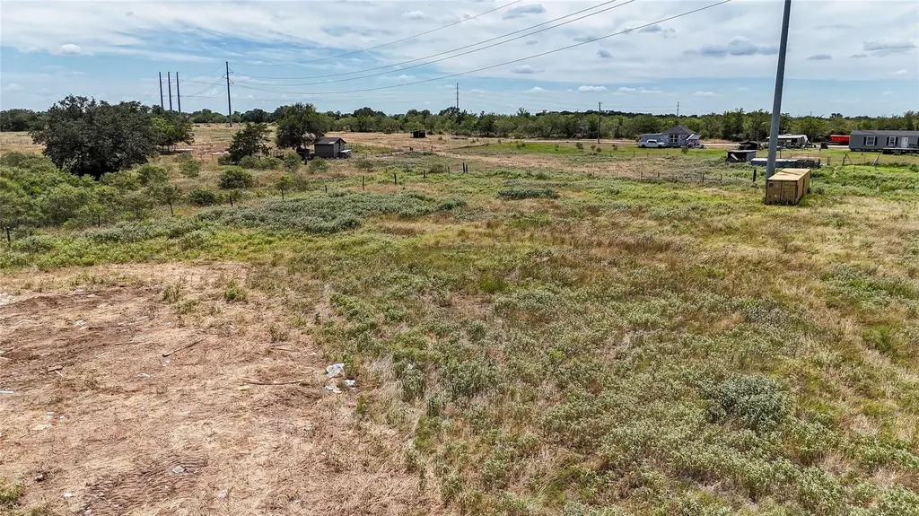 Lot 1 Fox Lane Lockhart TX 78644