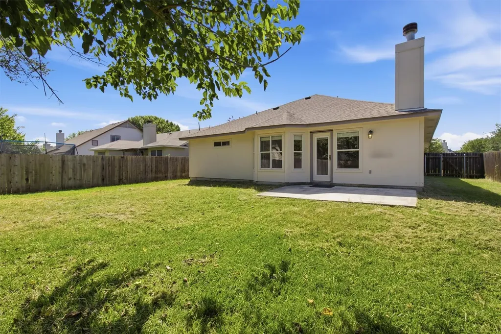 168 Beau Lane Kyle TX 78640