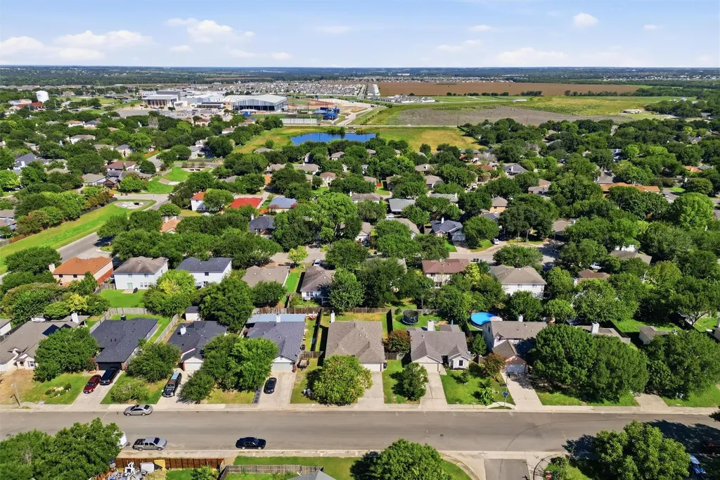 168 Beau Lane Kyle TX 78640