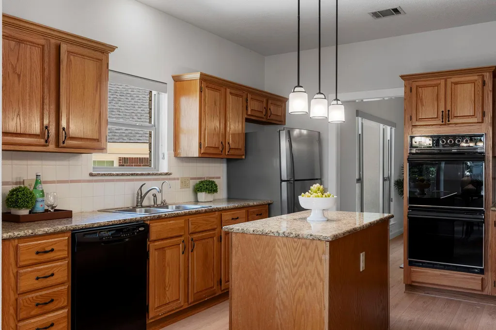 6304 Walebridge Lane Austin TX 78739