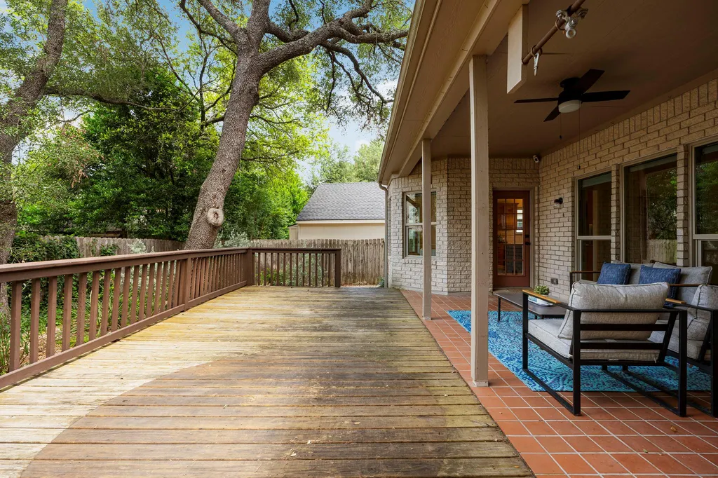 6304 Walebridge Lane Austin TX 78739