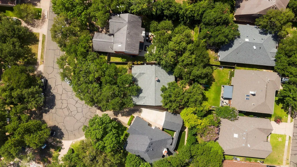 6304 Walebridge Lane Austin TX 78739