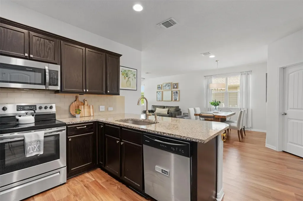 1701 Logan Drive Round Rock TX 78664
