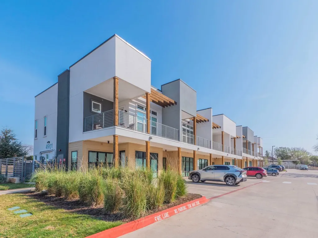 4901 Springdale Road Austin TX 78723