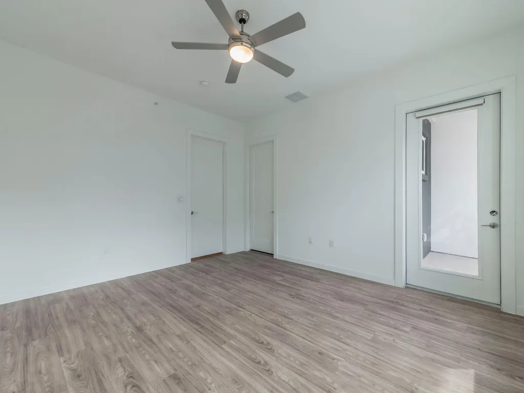 4901 Springdale Road Austin TX 78723