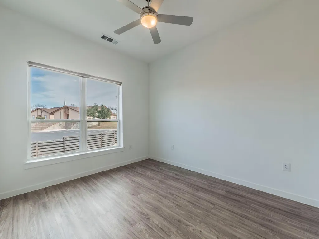 4901 Springdale Road Austin TX 78723