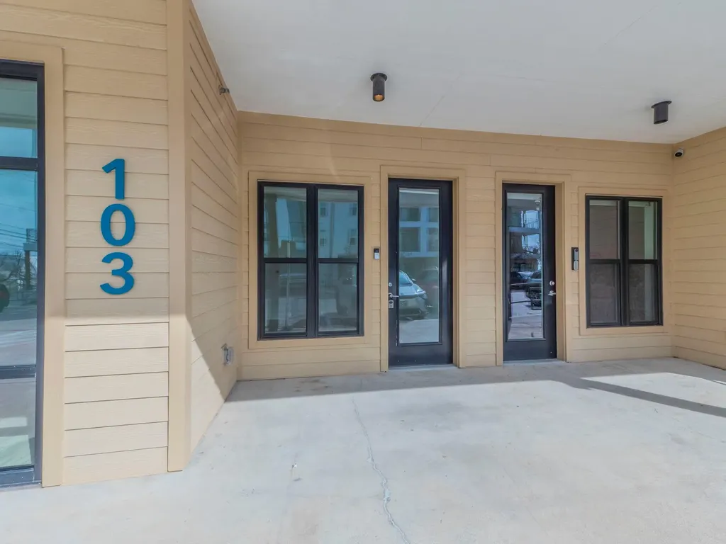 4901 Springdale Road Austin TX 78723
