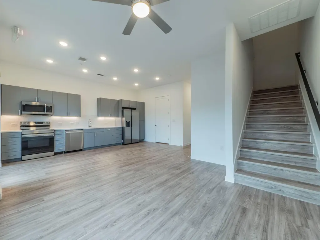 4901 Springdale Road Austin TX 78723
