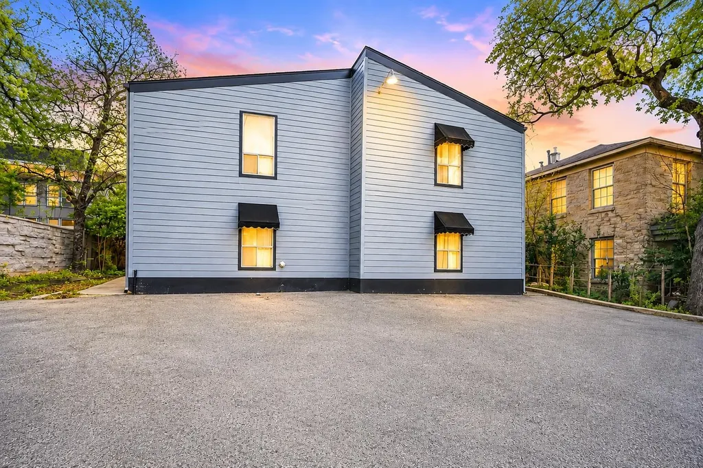 1405 Hartford Road Austin TX 78703