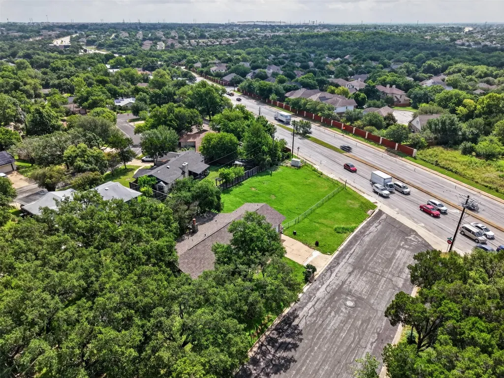 1308 May Drive Austin TX 78753