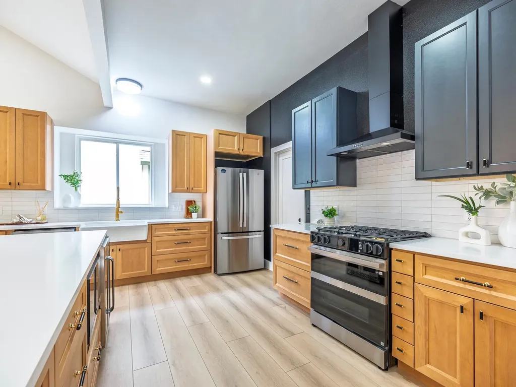 8111 Elkhorn Mountain Trail Austin TX 78729