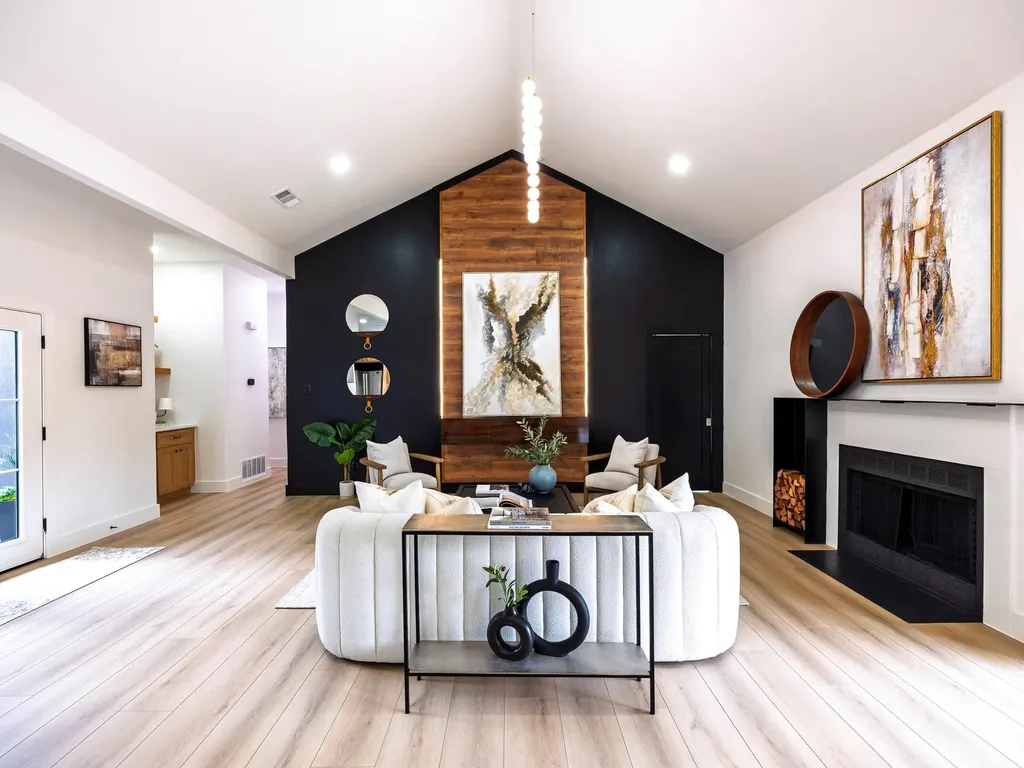 8111 Elkhorn Mountain Trail Austin TX 78729