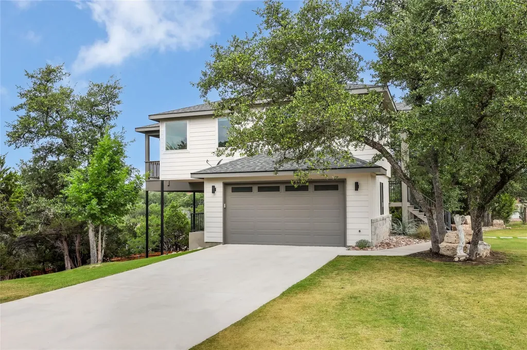 429 Summit Ridge Drive N Lago Vista TX 78645