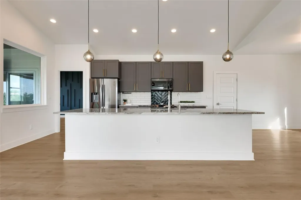429 Summit Ridge Drive N Lago Vista TX 78645