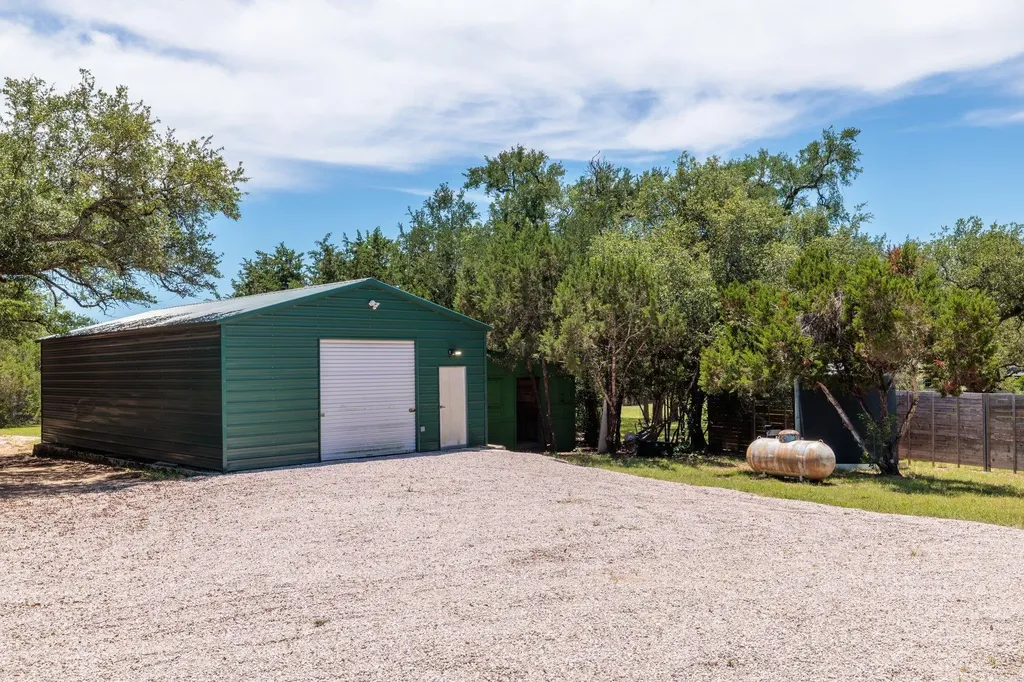 10229 Oliver Drive Austin TX 78737