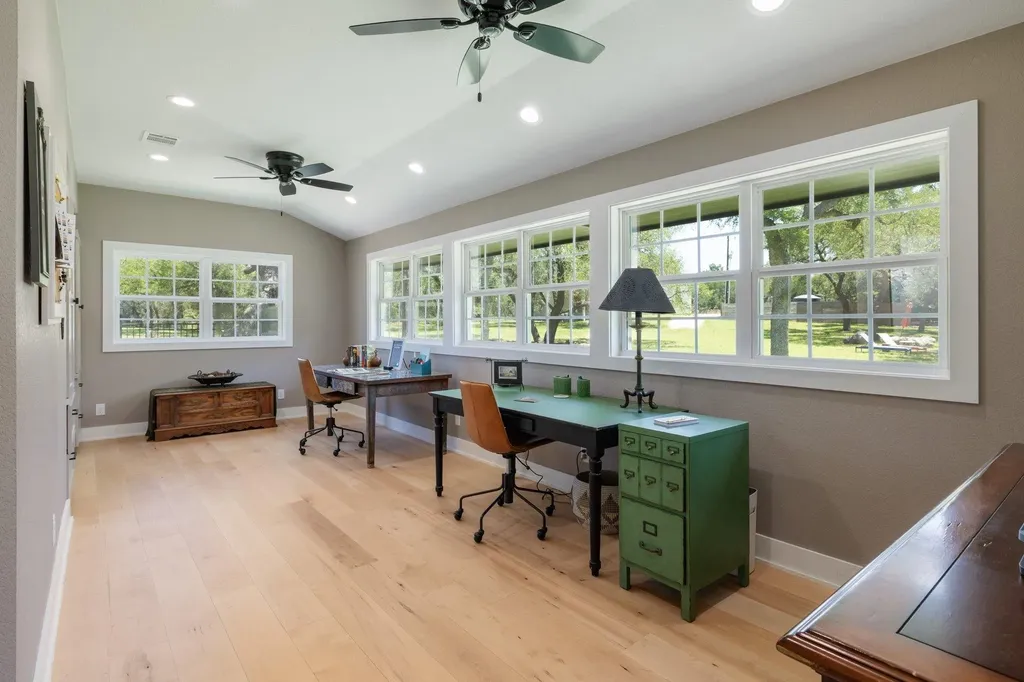 10229 Oliver Drive Austin TX 78737