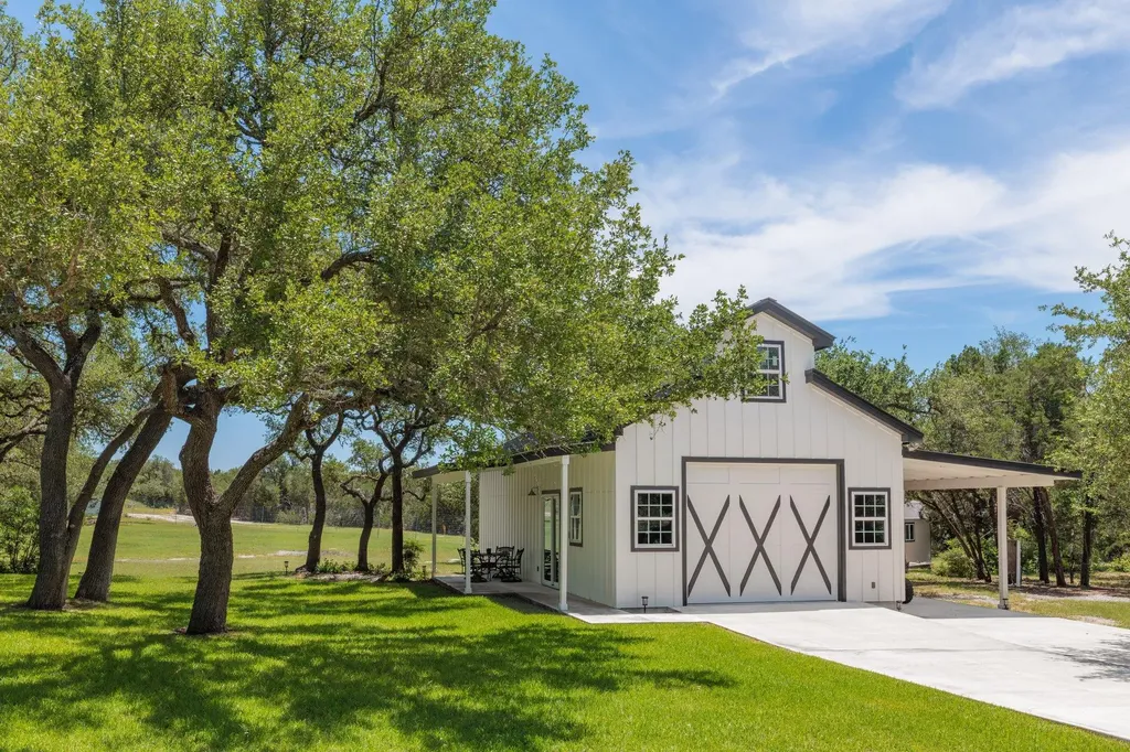 10229 Oliver Drive Austin TX 78737