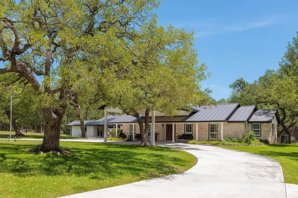 10229 Oliver Drive Austin TX 78737