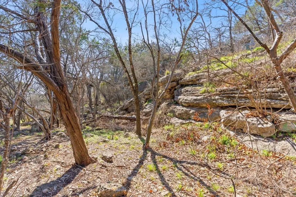 509 Nomad Dr Drive Spicewood TX 78669