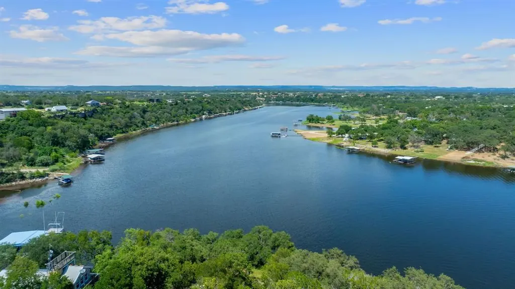 509 Nomad Dr Drive Spicewood TX 78669