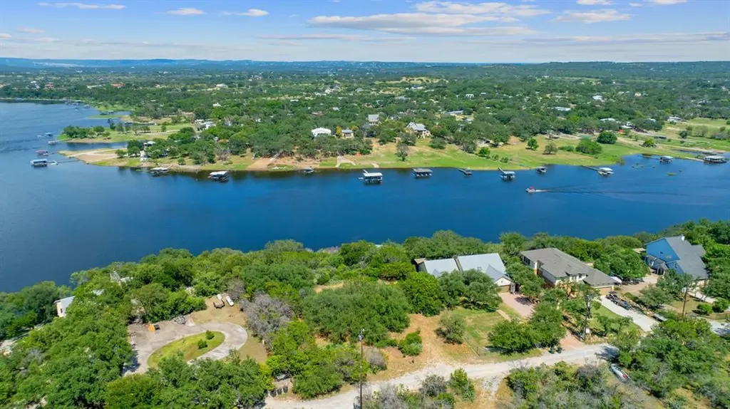 509 Nomad Dr Drive Spicewood TX 78669