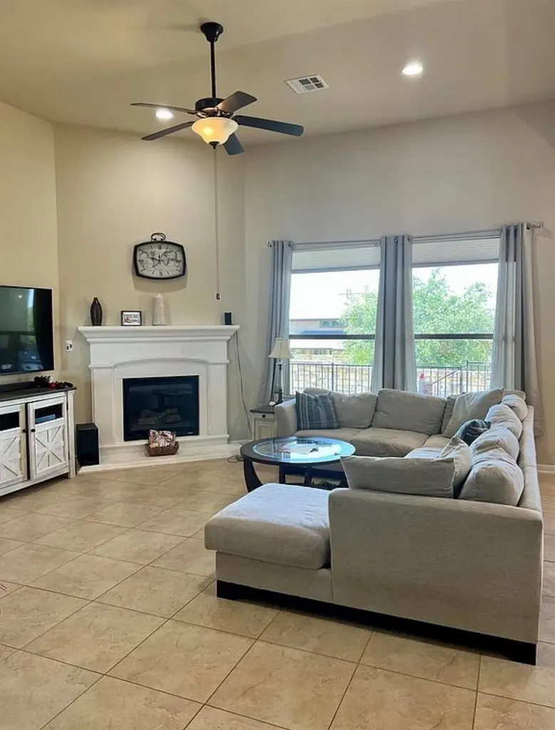 4213 Gandara Bend Austin TX 78738
