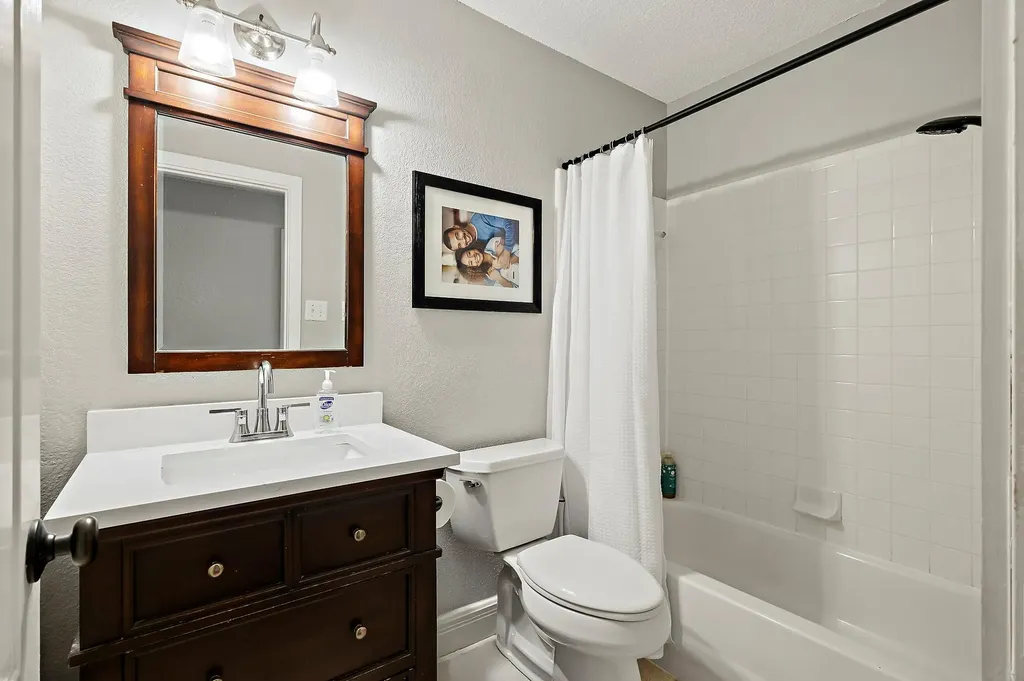16700 Anjou Lane Round Rock TX 78681