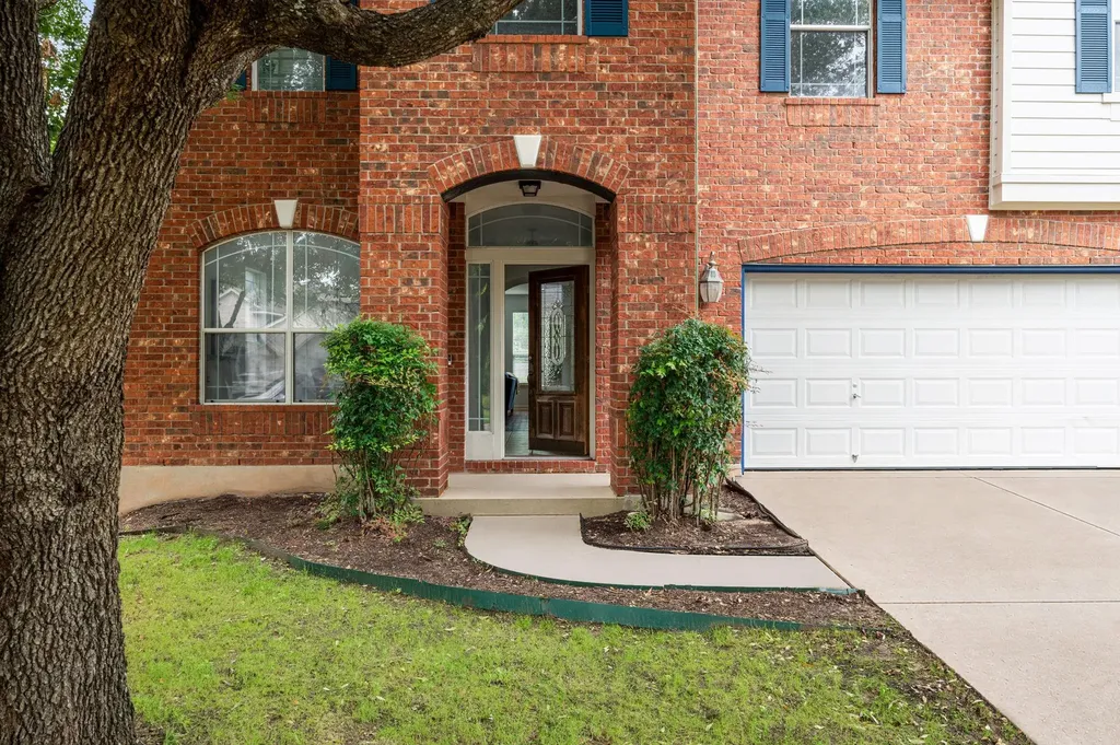 10004 Isle Royale Way Austin TX 78747